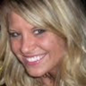 Meet your Posher, Caitlin